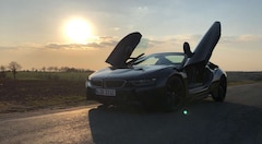 Bild des Angebotes BMW i8 Roadster