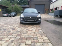 Bild des Angebotes Suzuki Swift Basic / Klima / TÜV 04-2027 / 1 Hand