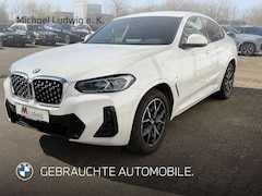 Bild des Angebotes BMW X4 xDrive20d (ab 2021) M Sportpaket HiFi DAB
