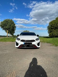 Bild des Angebotes Kia ProCeed / pro_cee'd 1.6 T-GDI DCT7 OPF GT 8Fach bereift
