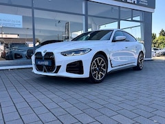Bild des Angebotes BMW i4 eDrive40 M Sportpaket*ACC°ParkProf°eSitze°HUP