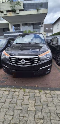 Bild des Angebotes SsangYong Rodius 2.2 e-XDi220 Automatik 4WD Sapphire