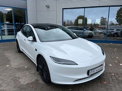 Bild des Angebotes Tesla Model 3 Basis RWD