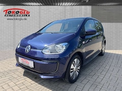 Bild des Angebotes VW e-up! up! El. Panodach Navi Klimaautom SD SHZ Notbremsas