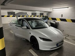 Bild des Angebotes Tesla Model 3 Highland RWD Hinterradantrieb 1480/AAZ