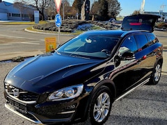 Bild des Angebotes Volvo V60 Cross Country Momentum/TÜV 10/2027