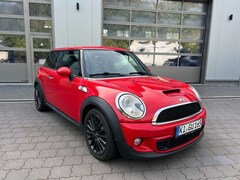 Bild des Angebotes MINI Cooper S 1.6 Automatik VOLLAUSSTATTUNG+TÜV NEU