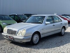 Bild des Angebotes Mercedes-Benz E 230 ELEGANCE/AUTOMATIK/KLIMA/ZNTRL/