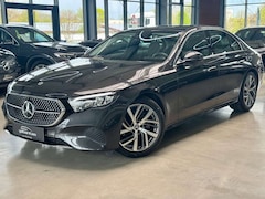 Bild des Angebotes Mercedes-Benz E 220 d Avantgarde Pano DISTRONIC-Pro Kamera KEYLESS-GO