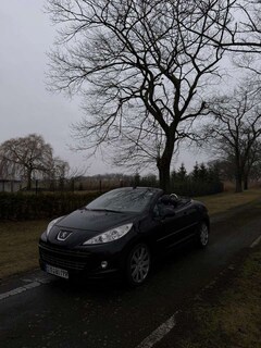 Bild des Angebotes Peugeot 207 CC 120 VTi Allure