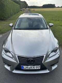 Bild des Angebotes Lexus IS 300 300h Luxury Line 2.Hand