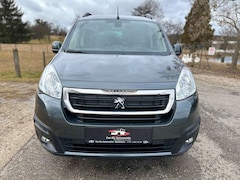 Bild des Angebotes Peugeot Partner Tepee Allure*Temp*Navi*SHZ*ZahnriemenNEU