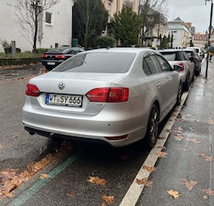 Bild des Angebotes VW Jetta 1.6 TDI Tüv Neu