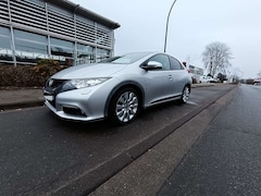 Bild des Angebotes Honda Civic 1.8 i-VTEC Lifestyle