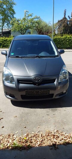 Bild des Angebotes Toyota Corolla Verso 2.2 D-CAT DPF Sol