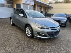 Bild des Angebotes Opel Astra J Lim. 5-trg. Active*LPG*SHZ*PDC*NAVI*