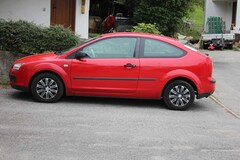 Bild des Angebotes Ford Focus Focus Fließheck 3-Türer 1.4 16V Ambiente