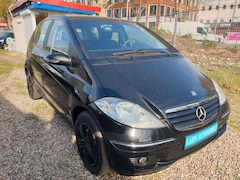 Bild des Angebotes Mercedes-Benz A 170 Automatik 2-Hand TÜV-Neu