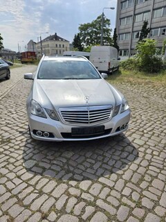 Bild des Angebotes Mercedes-Benz E 220 E-Klasse T-Modell Diesel T CDI DPF BlueEFFICIENC