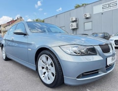 Bild des Angebotes BMW 330 i Limousine *Leder/Navi/Xenon/LED/17"Alus*