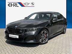 Bild des Angebotes BMW i5 xDrive40 33% Preisvorteil ggü. UPE: 98.240€