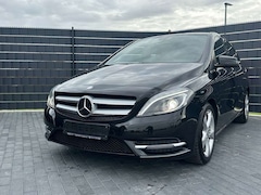 Bild des Angebotes Mercedes-Benz B 250 SPORTS-TOURER*7G*LEDER*BI-XENON*SHZ*AHK*