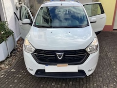 Bild des Angebotes Dacia Lodgy Laureate
