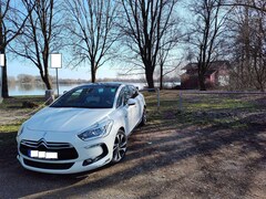 Bild des Angebotes Citroen DS5 DS5 Hybrid4 EGS6 SportChic