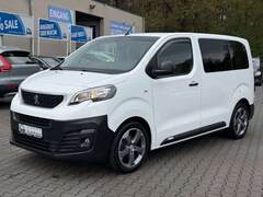 Bild des Angebotes Peugeot Expert Kombi L1 Sitze / AD BLUE FEHLER !