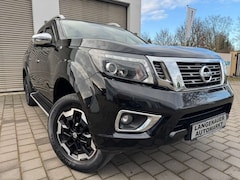Nissan NP300 Visia Double Cab 4x4-Hardtop mit fenster"AHK"Voll