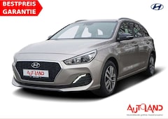 Bild des Angebotes Hyundai i30 Kombi 1.0 T-GDI Trend AHK Navi Kamera DAB