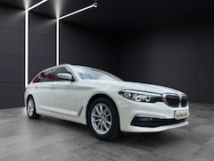 Bild des Angebotes BMW 520 d Touring Luftfederung StandHZG Navi Digitales Coc