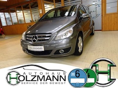 Bild des Angebotes Mercedes-Benz B 180 BlueEff. Mopf/Klima/SHZ/Navi/Eu5