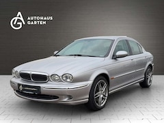 Bild des Angebotes Jaguar X-Type 3.0 V6 Executive 4x4 Leder Automatik SHZ