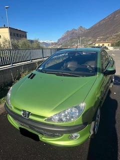 Bild des Angebotes Peugeot 206 206 CC 2.0 16v