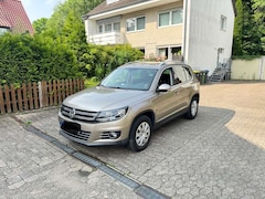 Bild des Angebotes VW Tiguan 2.0 TDI DPF BlueMotion Technology Sport & Style