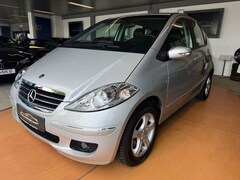 Bild des Angebotes Mercedes-Benz A 170 Avantg. / Klima / Auto./ Scheckheft/ 32tkm