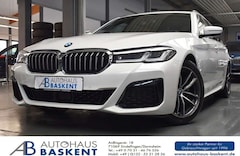 Bild des Angebotes BMW 520 d M SPORT*ADAP.LED*AHK*LEDER*HEAD-UP*PANO*