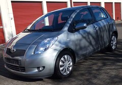 Bild des Angebotes Toyota Yaris Executive