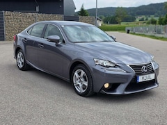 Bild des Angebotes Lexus IS 300 h Bi-Xenon/Tempomat/Kamera/Navi
