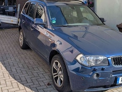 Bild des Angebotes BMW X3 X3 3.0i Aut.