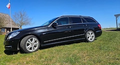 Bild des Angebotes Mercedes-Benz E 220 E-Klasse T-Modell Diesel T CDI DPF BlueEFFICIENCY Automatik Avantgarde