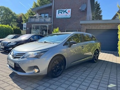 Bild des Angebotes Toyota Avensis Combi 2.2 D-4D Automatik Edition (2014)