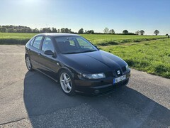 Bild des Angebotes SEAT Leon 1.9 TDI Top Sport