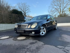 Bild des Angebotes Mercedes-Benz E 320 E 320 CDI*1.Hand*Rostfrei*TÜV&ServiceNEU*AHK