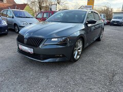 Bild des Angebotes Skoda Superb Combi Sportline 4x4