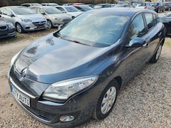 Bild des Angebotes Renault Megane III Lim. 5-trg. Paris