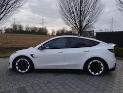 Bild des Angebotes Tesla Model Y Model Y Dualmotor-Allradantrieb