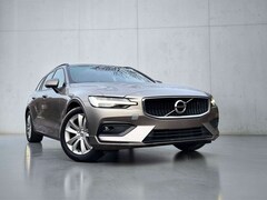 Bild des Angebotes Volvo V60 Kombi Momentum LEDER 1ERH LED