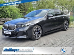 Bild des Angebotes BMW 550 e M Sport IntAktL.PanoD.AutoBahn.AHK Fin1,99